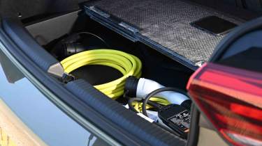 Volkswagen ID.3 - underfloor storage