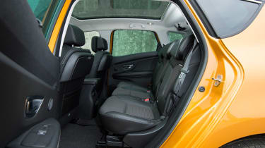 Renault Scenic - rear seats