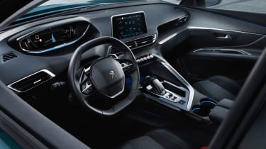 New Peugeot 5008 2016 - interior 3