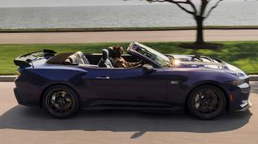 Ford Mustang Dark Horse SC convertible - side profile
