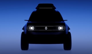 Renault 4 silhouette - front