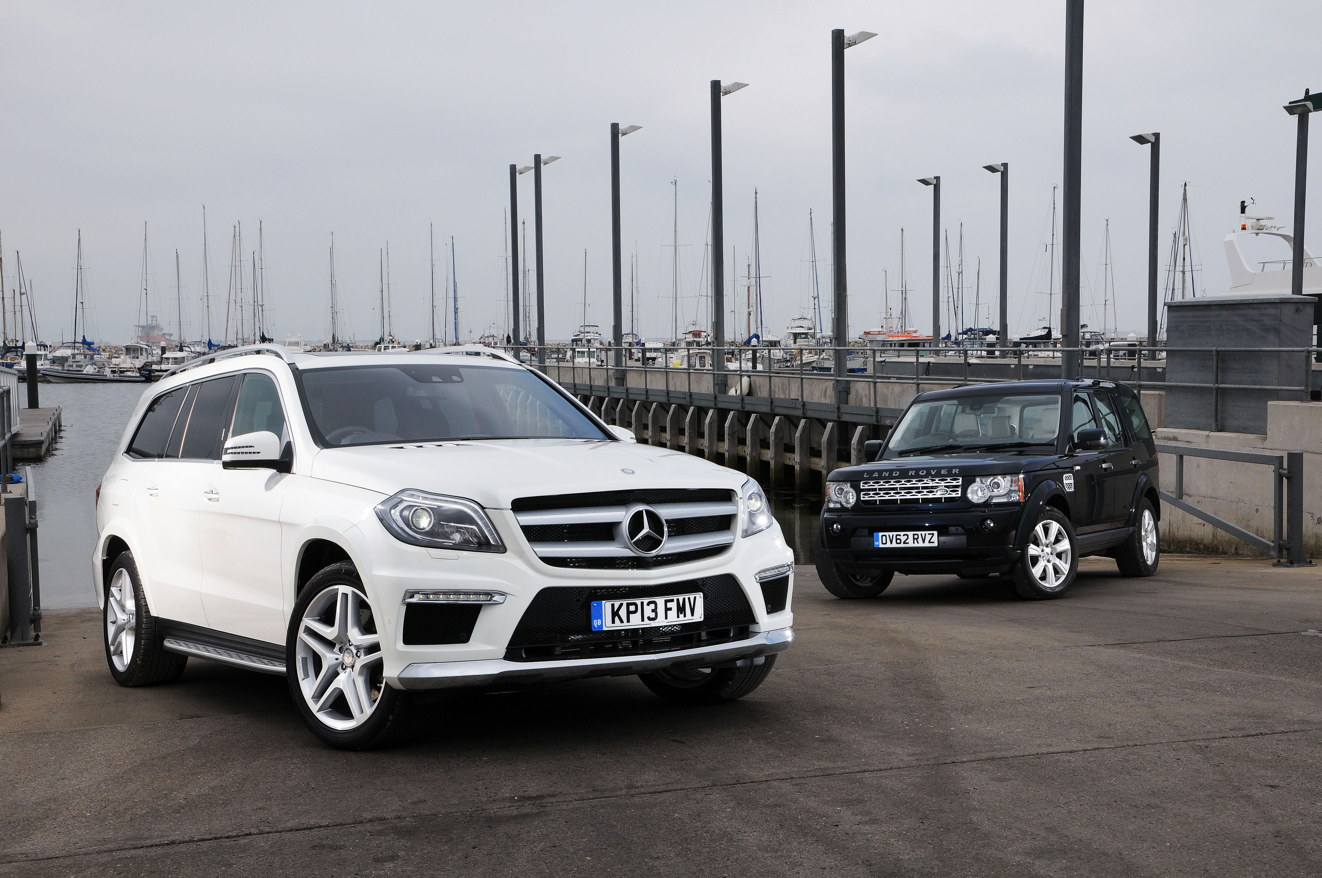 Land Rover Discovery 4 vs Mercedes GL350  Auto Express