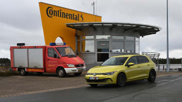 All Season tyre test - testing at Continental