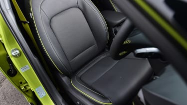 Hyundai Kona Diesel - front seat
