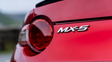 Mazda MX-5 1.5 - MX-5 badge