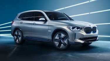 BMW iX3 - front