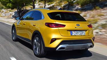 Kia XCeed - rear tracking