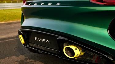 Lotus Emira Clark Edition - exhausts
