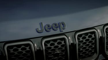 Jeep Compass 4xe - Jeep badge