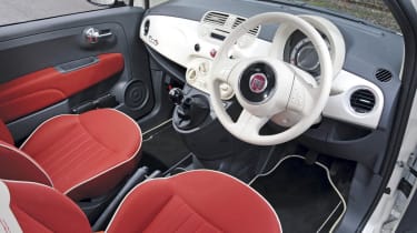 Fiat 500C TwinAir interior