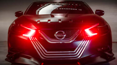 Nissan Star Wars cars - red lights