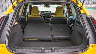 Renault 5 - boot seats down