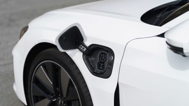 Audi e-tron GT - charging port