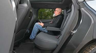 BMW iX - rear seats