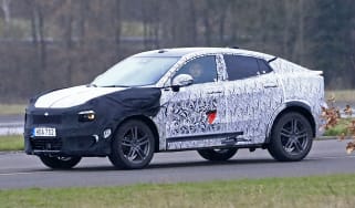 Lynk &amp; Co 06 SUV-coupe spied