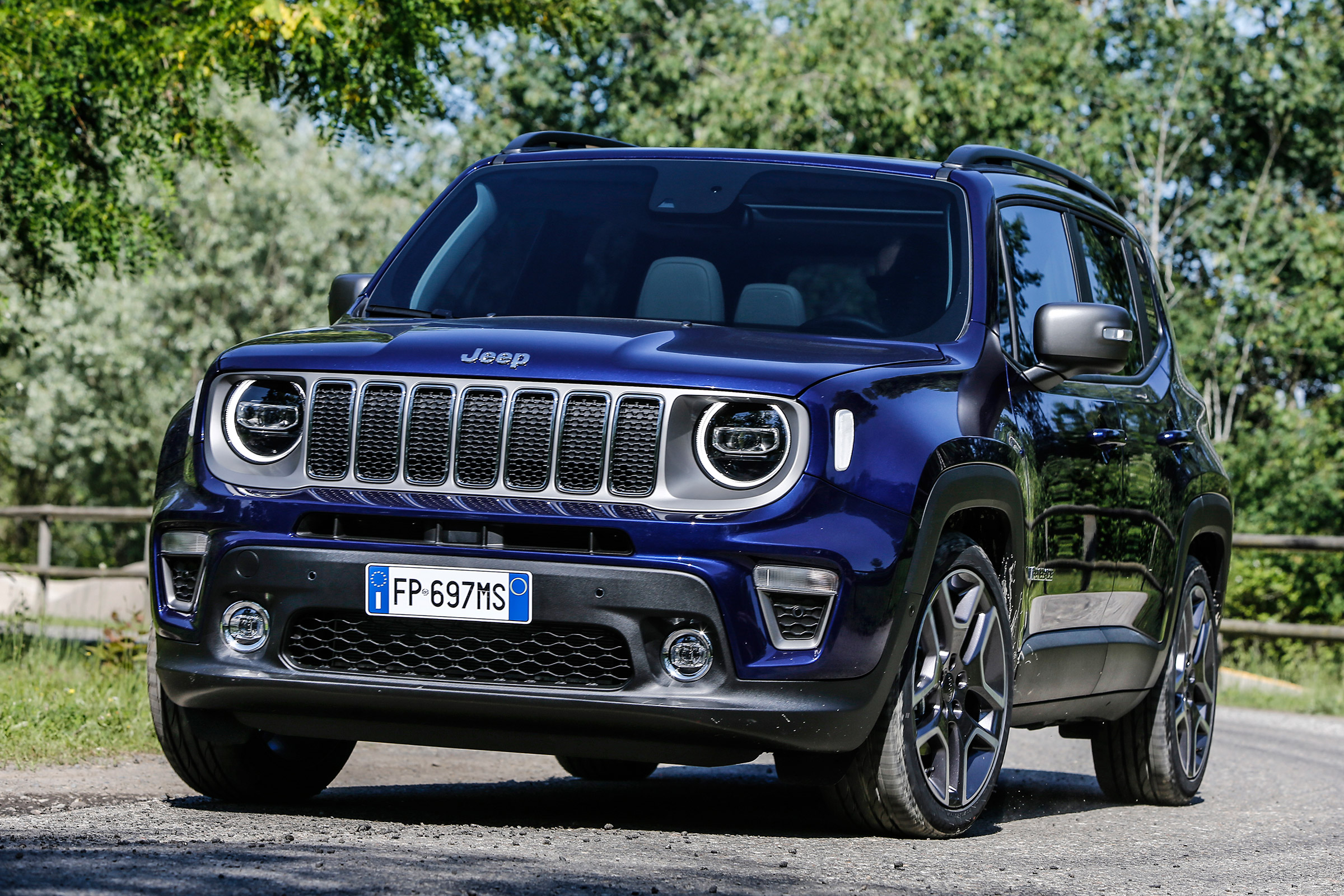 New 2018 Jeep Renegade facelift UK prices and specs