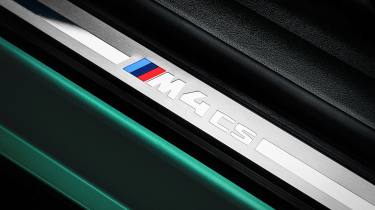 BMW M4 CS - sill