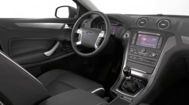 Ford Mondeo facelift estate interior