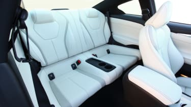 Infiniti Q60 - rear seats