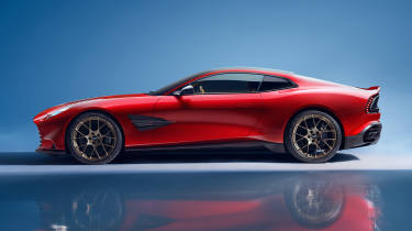 Aston Martin Vanquish - side static