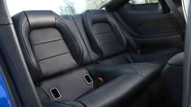 Ford Mustang GT - rear seats