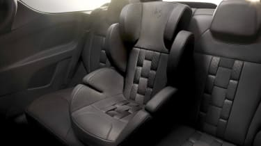 Citroen DS3 racing cabrio interior