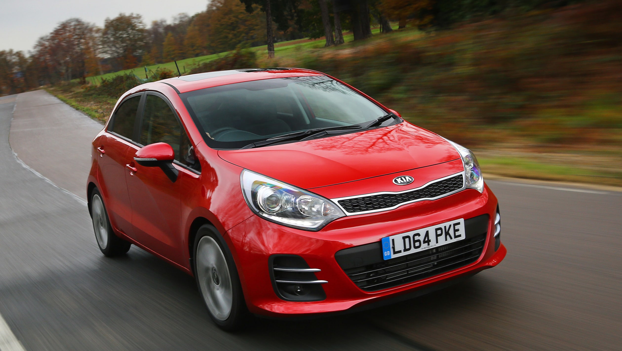 Kia Rio 2 2015 - pictures | Auto Express