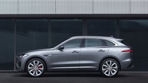 New%20Jaguar%20F-Pace%20facelift-18.jpg