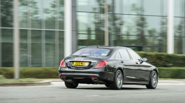 Mercedes S500 AMG 2014 rear tracking