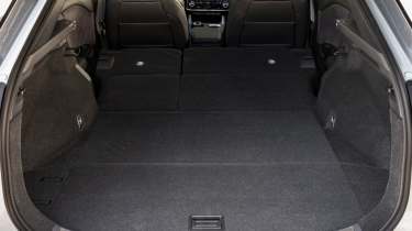 Lexus RZ 550e F Sport - boot seats