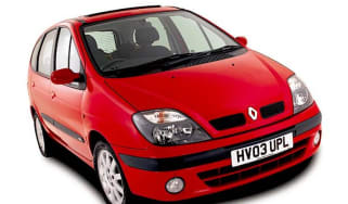 Front view of Renault Scenic