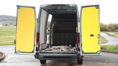 Iveco Daily - cargo bay