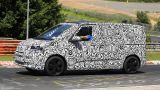 Volkswagen%20Transporter%20T7%20plug-in%20spyshots-5.jpg