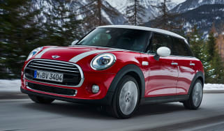 MINI Cooper D Auto - front
