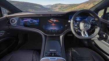 Used Mercedes EQS - dash