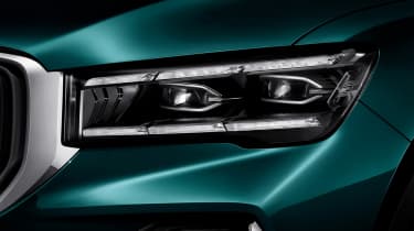 Geely Monjaro SUV - headlights