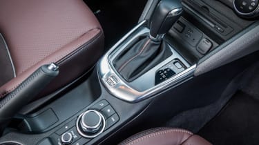 Mazda CX-3 GT Sport - centre console