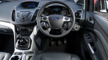 Ford Grand C-MAX dash
