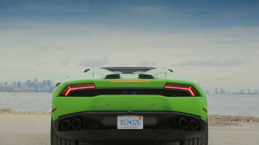 Lamborghini Huracan Spyder - rear 