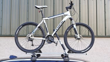 Atera giro bike rack clearance