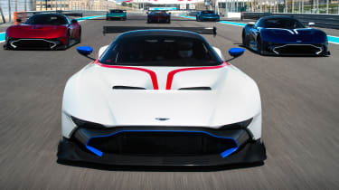 Aston Martin Vulcan - track