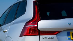 Volvo XC60 - rear lights