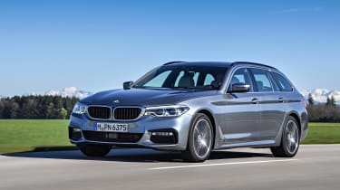 BMW 530d Touring - front action
