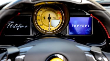 Ferrari Portofino - dashboard