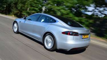 Used Car Hunter - comfy EVs for commuting for £30k, Tesla Model S rear tracking 