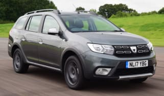 Dacia Logan front