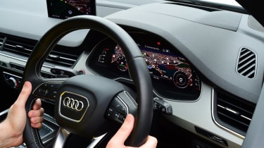 Audi SQ7 long-term second report - steering wheel