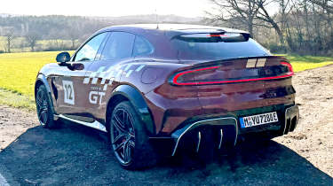 Xiaomi YU7 GT - rear 3/4