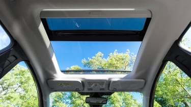 Ford Fiesta - panoramic roof