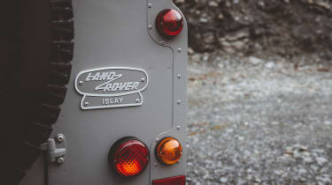 Land Rover Defender Works V8 Islay Edition - rear badge